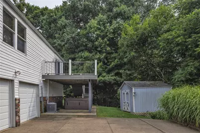 421 Rampart Blvd, Pittsburgh, PA 15068 - Photo 5
