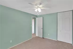 421 Rampart Blvd, Pittsburgh, PA 15068 - Photo 27