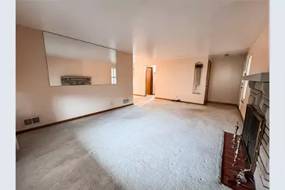 2218 Cypress Dr, White Oak, PA 15131 - Photo 7
