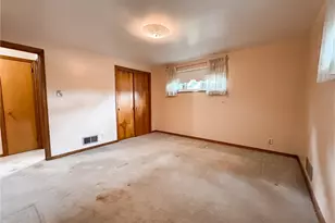 2218 Cypress Dr, White Oak, PA 15131 - Photo 13