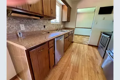 135 Hampton Ct, Twp of But SW, PA 16002 - Photo 9