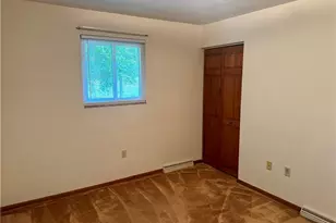 135 Hampton Ct, Twp of But SW, PA 16002 - Photo 17