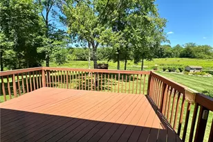 135 Hampton Ct, Twp of But SW, PA 16002 - Photo 19