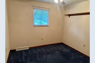 135 Hampton Ct, Twp of But SW, PA 16002 - Photo 15