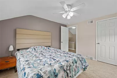 4756 Woodhill Dr, Munhall, PA 15120 - Photo 13