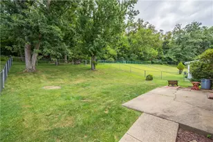 4756 Woodhill Dr, Munhall, PA 15120 - Photo 27