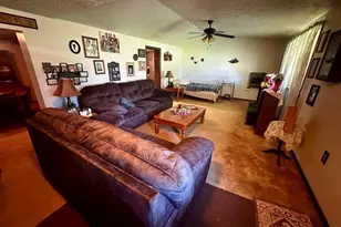 101 Center Ave, Dry Tav-Rices Landing, PA 15357 - Photo 5
