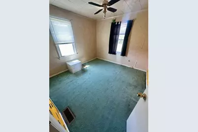 101 Center Avenue, Dry Tav-Rices Landing, PA 15357 - Photo 7