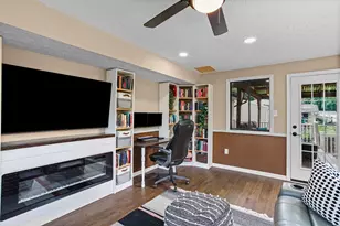 443 Deerfield Dr, Cranberry Township, PA 16066 - Photo 23