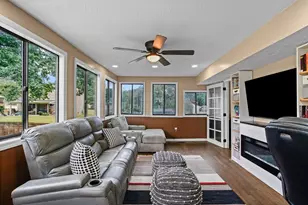 443 Deerfield Dr, Cranberry Township, PA 16066 - Photo 25