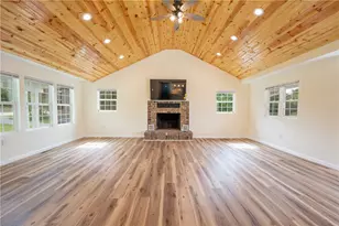 8744 State Route 22, Derry Township, PA 15670 - Photo 5
