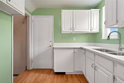 1581 Woodbine St, Pittsburgh, PA 15201 - Photo 11