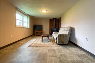 1916 South Dr, Hopewell Township, PA 15001 - Photo 15