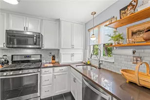 2009 Mohawk Rd, Pittsburgh, PA 15241 - Photo 11