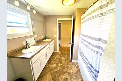 1546 North Avenue, West Leechburg, PA 15656 - Photo 17