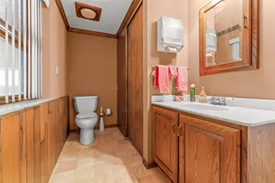 2560 Fairmount Church Rd, Pittsburgh, PA 15143 - Photo 37