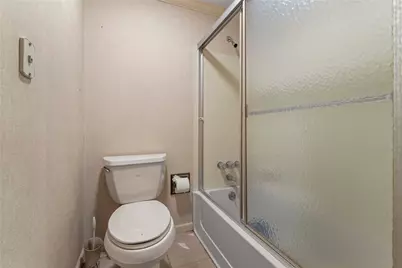 2560 Fairmount Church Rd, Pittsburgh, PA 15143 - Photo 31