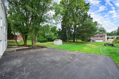 140 Saxony Dr, Pittsburgh, PA 15241 - Photo 43