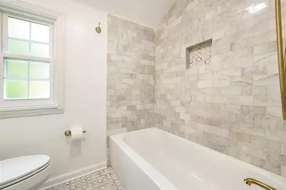 140 Saxony Dr, Pittsburgh, PA 15241 - Photo 35