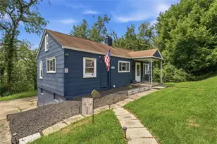 1048 Unity Center Rd, Pittsburgh, PA 15239 - Photo 3