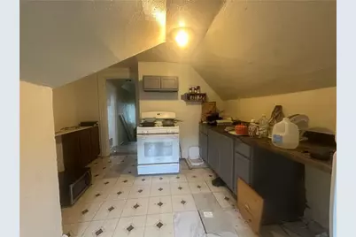 742 Chartiers Avenue, McKees Rocks, PA 15136 - Photo 39