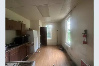 742 Chartiers Avenue, McKees Rocks, PA 15136 - Photo 23