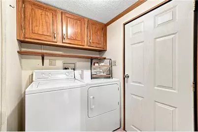 233 Acme Dam Rd, Mount Pleasant Township, PA 15610 - Photo 9