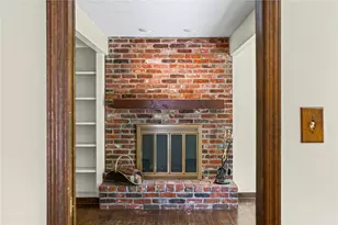 139 Alleyne Dr, Pittsburgh, PA 15215 - Photo 7