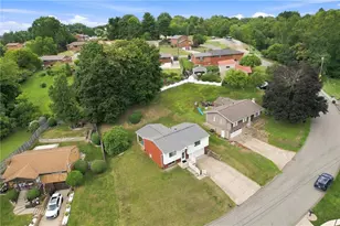 230 Arnold Dr, McKeesport, PA 15132 - Photo 5
