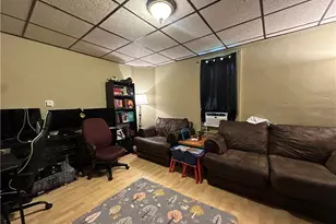 404 Franklin St, Marion Township, PA 16214 - Photo 9
