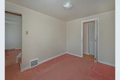 823 Rolling Rock Road, Baldwin Twp, PA 15234 - Photo 11