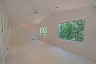 823 Rolling Rock Rd, Baldwin Twp, PA 15234 - Photo 13
