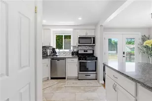 1635 Collins Ave, Jefferson Hills, PA 15025 - Photo 7