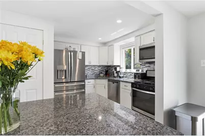 1635 Collins Ave, Jefferson Hills, PA 15025 - Photo 9