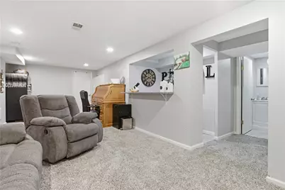 1635 Collins Ave, Jefferson Hills, PA 15025 - Photo 17