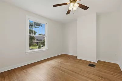 1217 Carlisle St, Harrison Township, PA 15065 - Photo 17