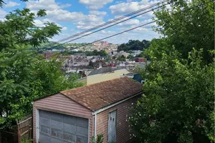 103 Davis St, Pittsburgh, PA 15209 - Photo 13