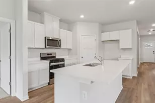 210 Muirfield Ct, Center Township, PA 16001 - Photo 13