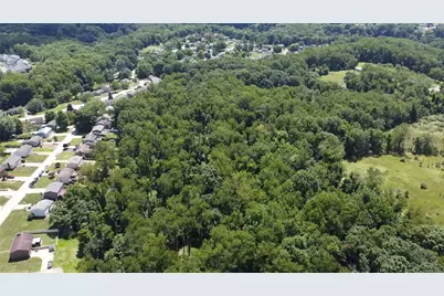 00 Mendip, South Park, PA 15129 - Photo 5