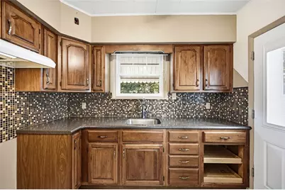 807 Norwood Avenue, Pittsburgh, PA 15202 - Photo 3