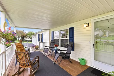 166 Waterloo St, Somerset Township, PA 15541 - Photo 5