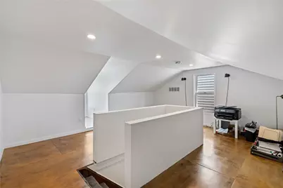 5114 Natrona Way, Pittsburgh, PA 15201 - Photo 7