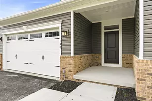 148 Settlers Grove Blvd, Zelienople, PA 16063 - Photo 5