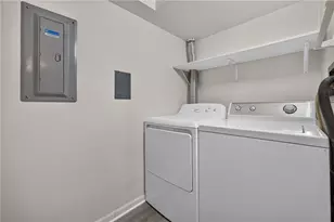 327 Ridge Point Cir, South Fayette, PA 15017 - Photo 23