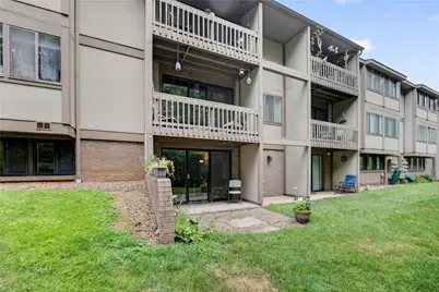 327 Ridge Point Cir #13, South Fayette, PA 15017 - Photo 27