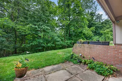 327 Ridge Point Cir #13, South Fayette, PA 15017 - Photo 29