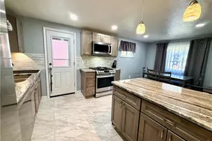 3604 Kaufmann Ave, Pittsburgh, PA 15227 - Photo 7