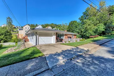 632 Pitcairn Avenue, Jeannette, PA 15644 - Photo 3