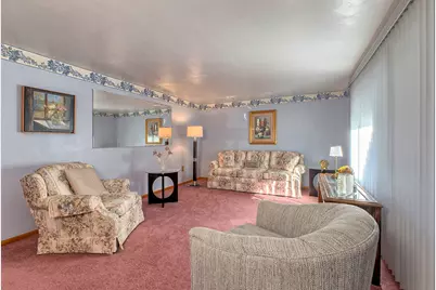 632 Pitcairn Avenue, Jeannette, PA 15644 - Photo 9