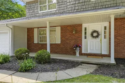 3206 Brunton Dr, Pittsburgh, PA 15116 - Photo 3